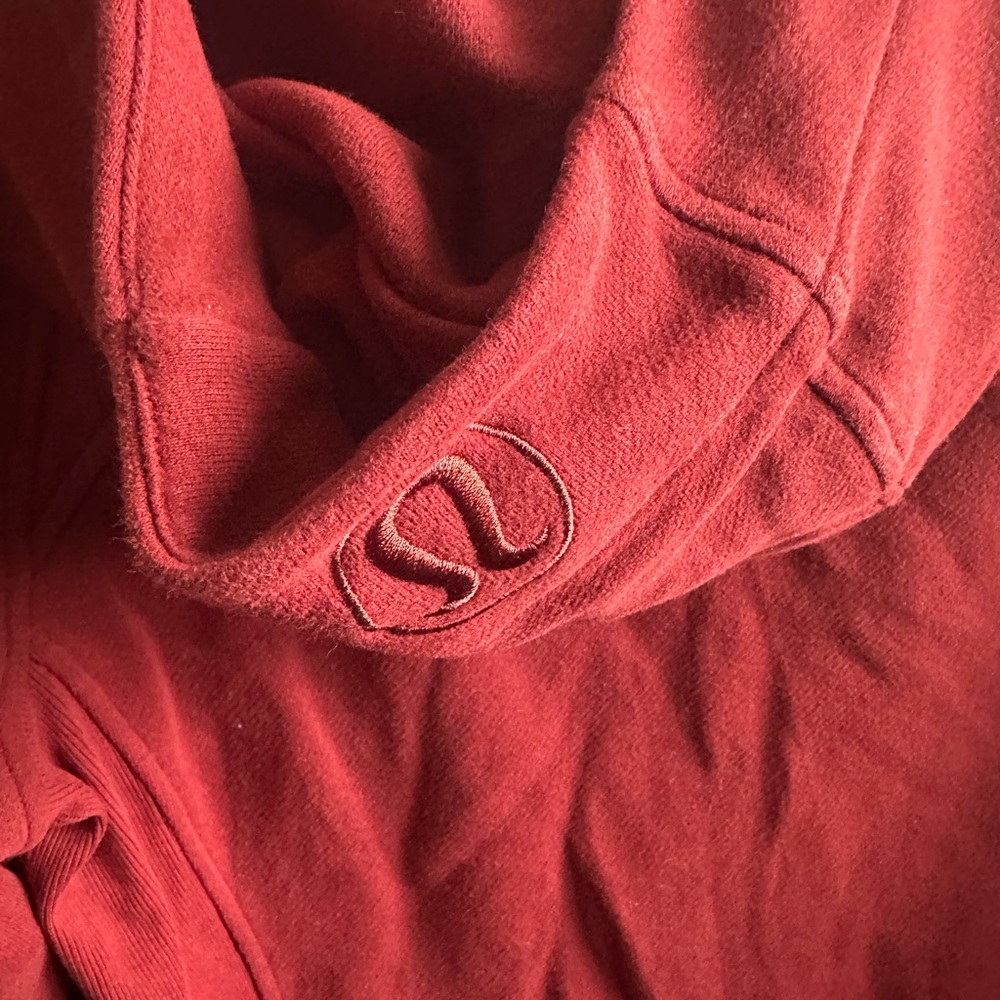 Lululemon Scuba Hoodie size 10 - Picture 4 of 4